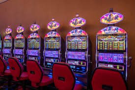 Fortune Games Mobile APP ဖြင့် မည်သည့်နေရာမှမဆို ကတ်ဂိမ်းများကစားနိုင်သည်